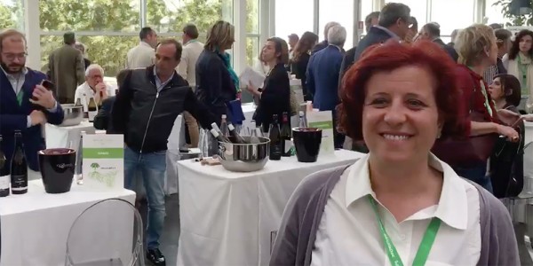 dacia maraini all'aspra in bicicletta